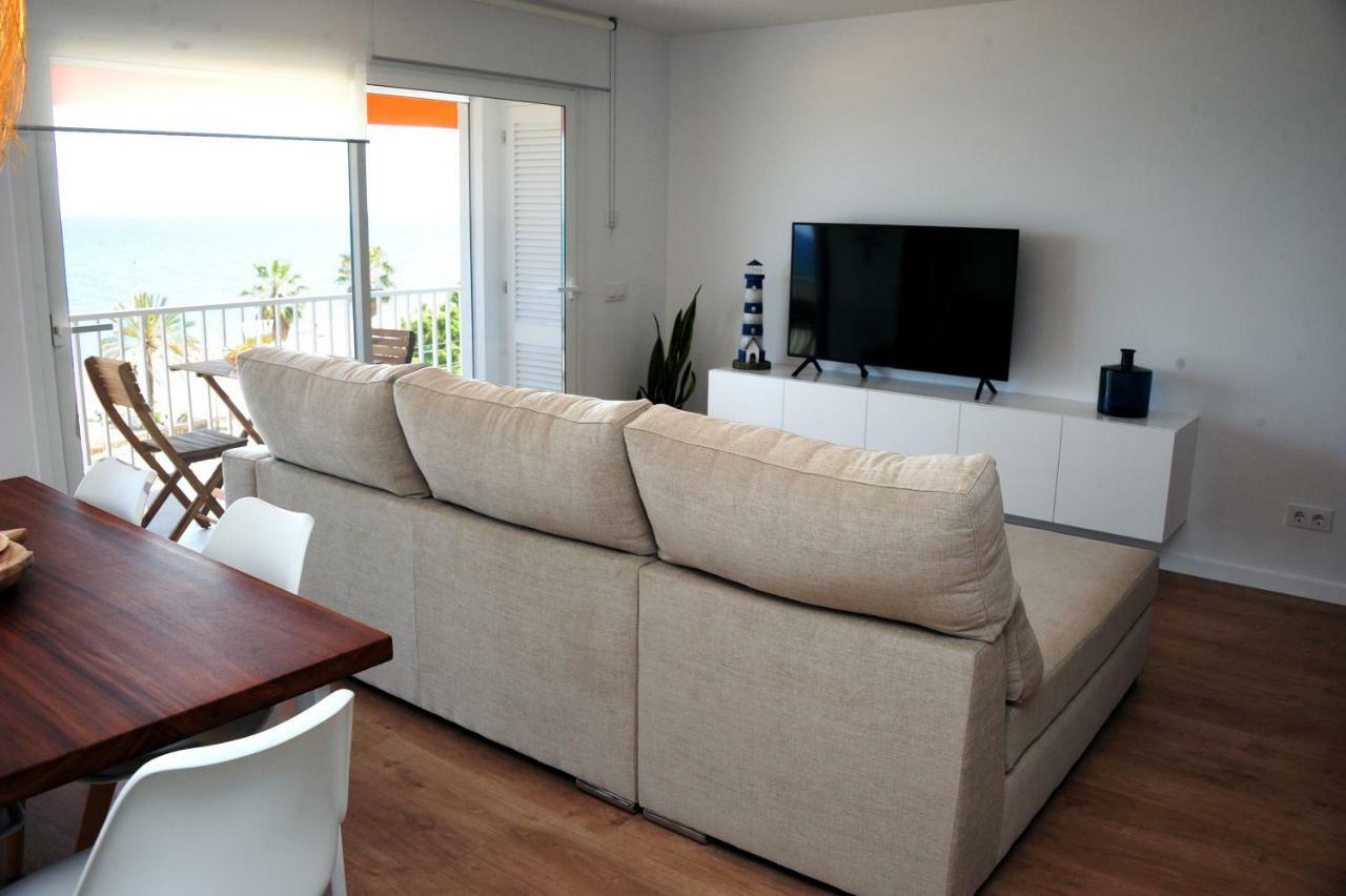 Apartamento Frente Al Mar Canet De Mar Dış mekan fotoğraf